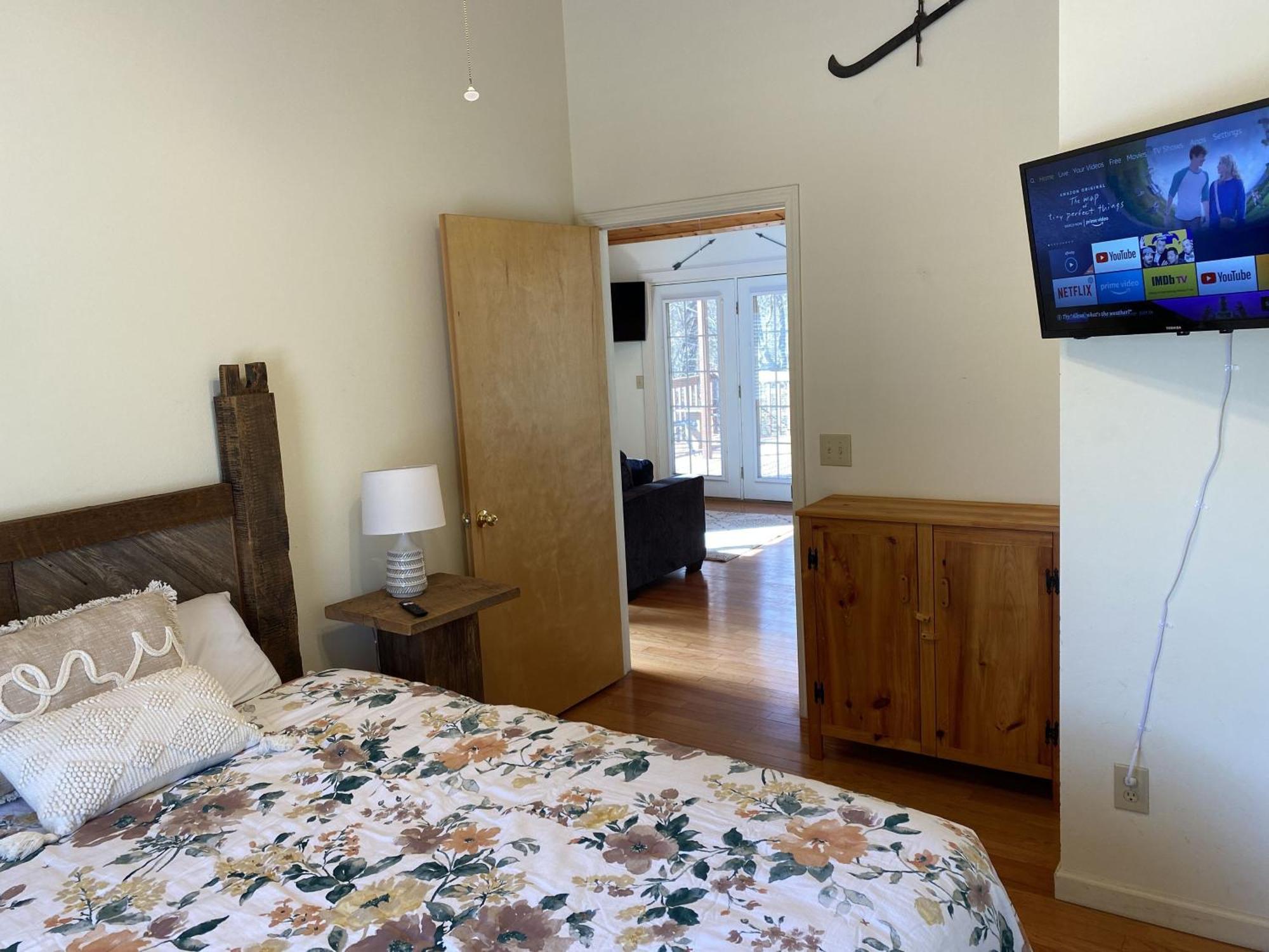 Gray'S Place On Cosby Creek - 2 Bedrooms, 2 Baths, Sleeps 6 Home Εξωτερικό φωτογραφία